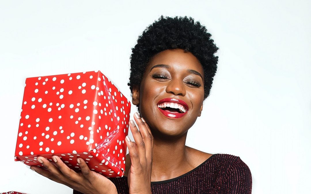 The Ultimate Holiday Gift Guide For Every Hair Type