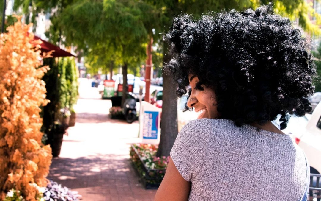 How To Embrace & Care For Your Natural Hair Like Tracee Ellis Ross
